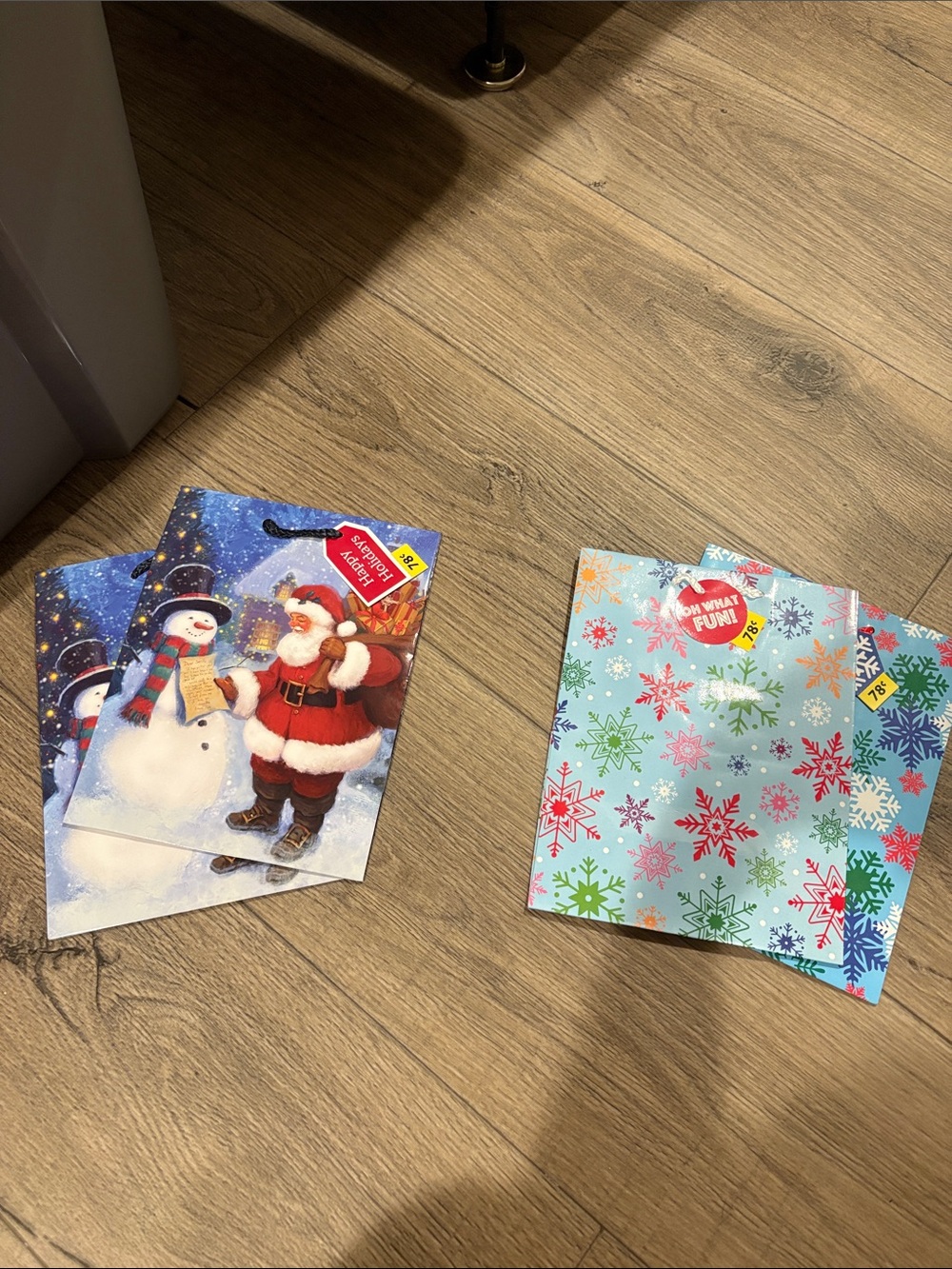 Holiday Gift Bags Set with Santa & Snowflake Designs - Blue